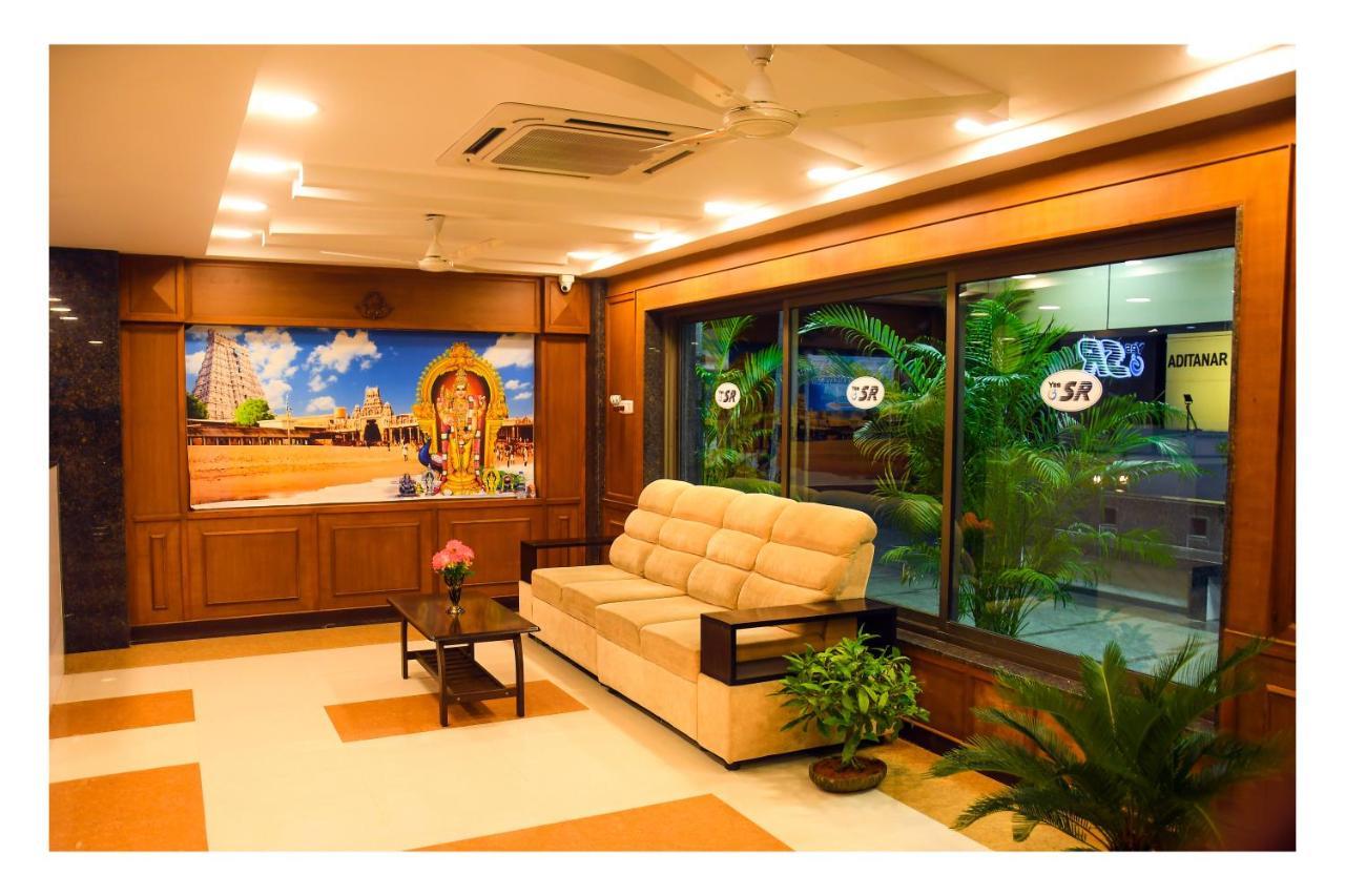 Hotel Sr Tiruchendur Tiruchchendūr Exteriér fotografie