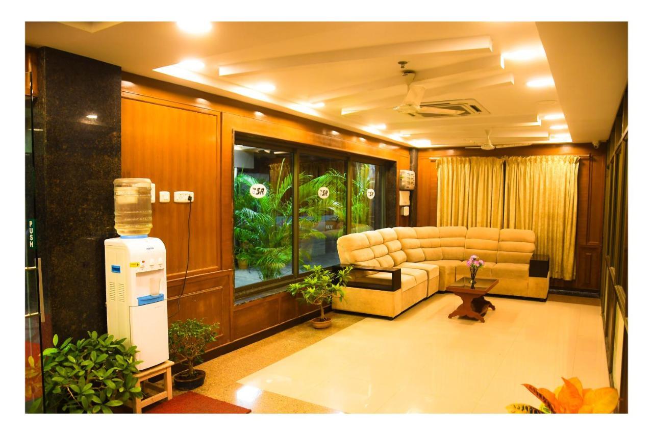Hotel Sr Tiruchendur Tiruchchendūr Exteriér fotografie