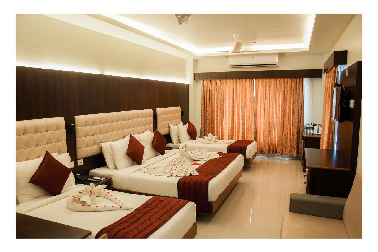 Hotel Sr Tiruchendur Tiruchchendūr Exteriér fotografie