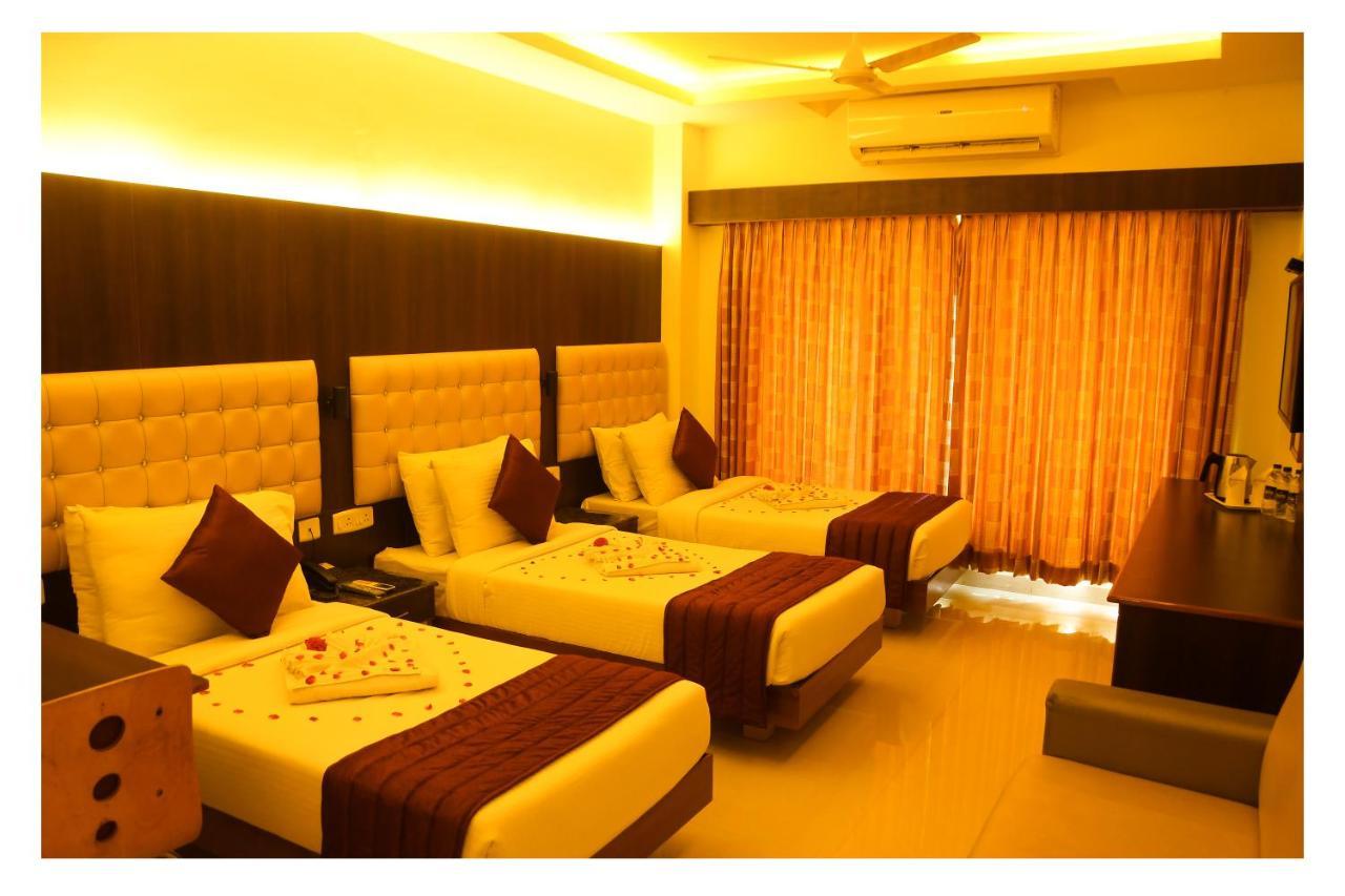 Hotel Sr Tiruchendur Tiruchchendūr Exteriér fotografie