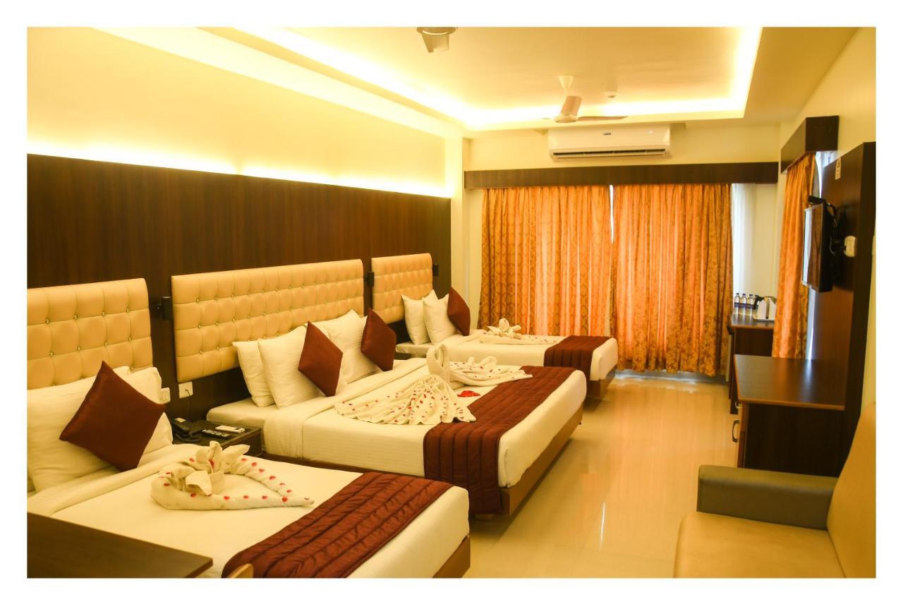 Hotel Sr Tiruchendur Tiruchchendūr Exteriér fotografie